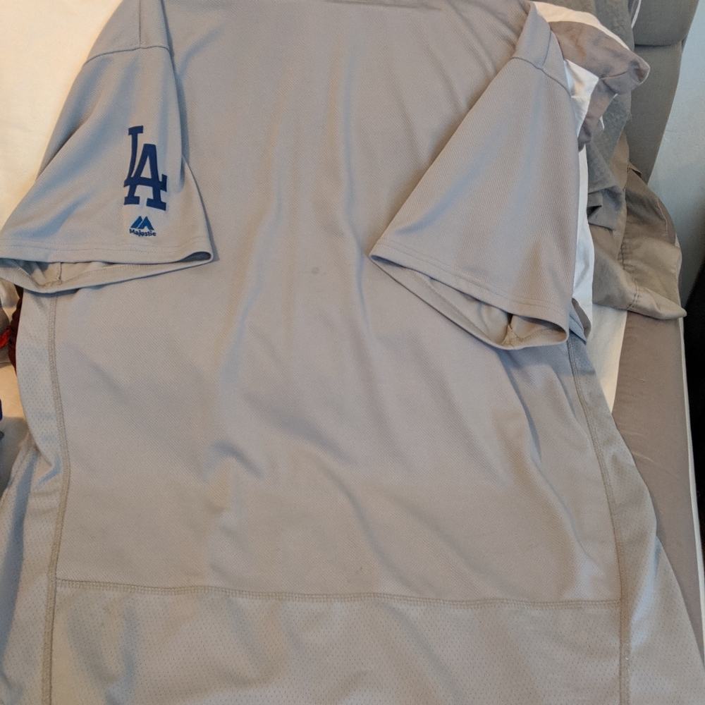 Jersey - Picture 3 of 3
